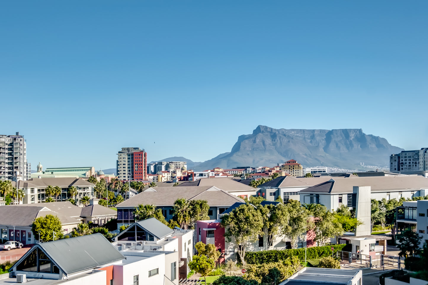 Quayside Canal Front