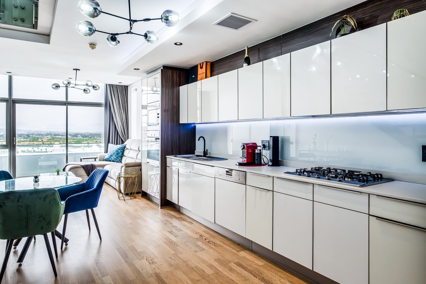 Crystal Towers Presidential Penthouse