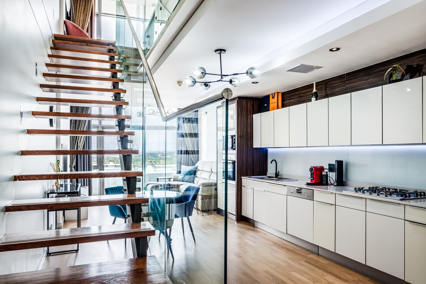 Crystal Towers Presidential Penthouse