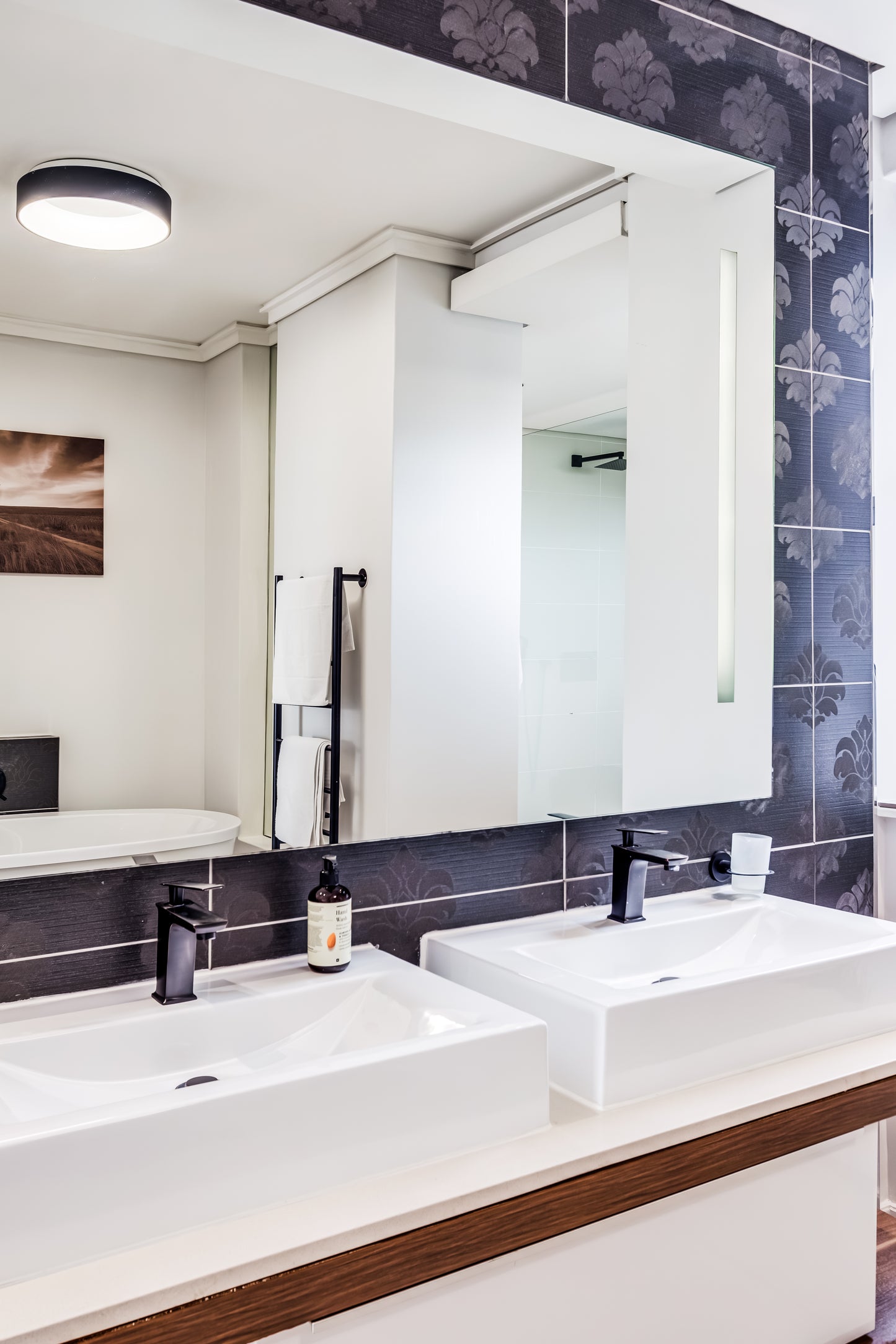 Crystal Towers Presidential Penthouse