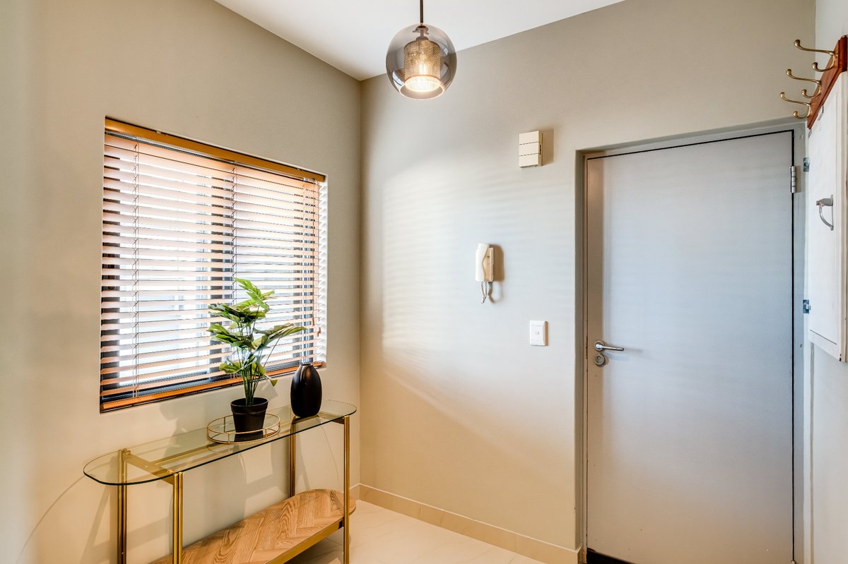 Knightsbridge Prestige Suite