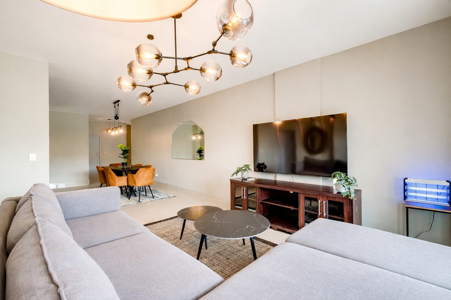 Knightsbridge Prestige Suite