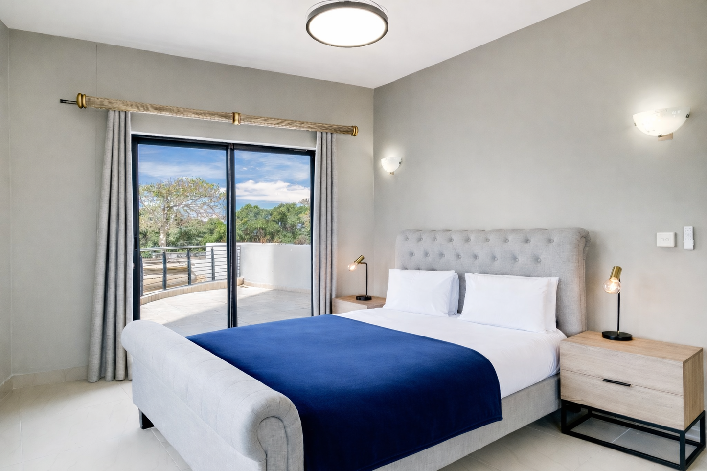 Knightsbridge Prestige Suite